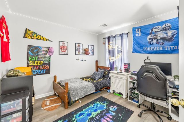 1708 Kendall Cove Ln, Mount Juliet, TN 37122