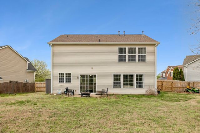 1708 Kendall Cove Ln, Mount Juliet, TN 37122