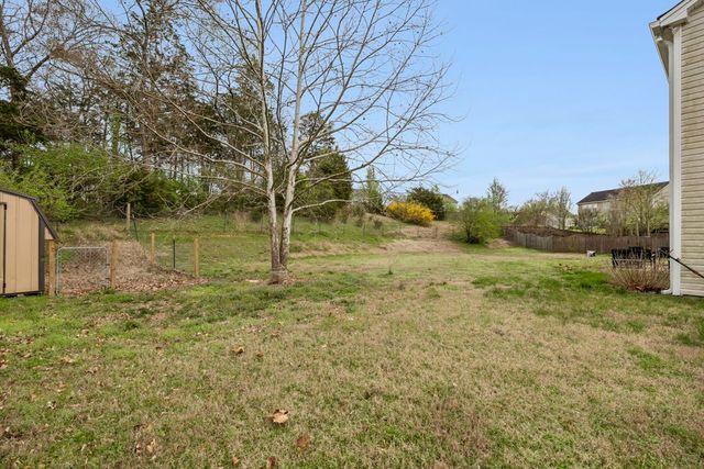 1708 Kendall Cove Ln, Mount Juliet, TN 37122