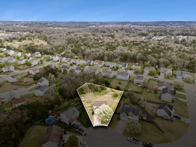 1708 Kendall Cove Ln, Mount Juliet, TN 37122