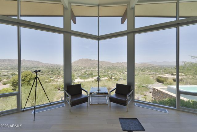 5700 E MCDONALD Drive 7, Paradise Valley, AZ 85253