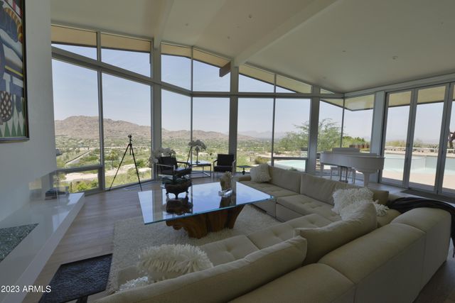 5700 E MCDONALD Drive 7, Paradise Valley, AZ 85253