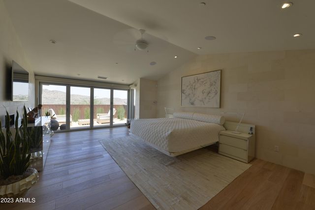 5700 E MCDONALD Drive 7, Paradise Valley, AZ 85253