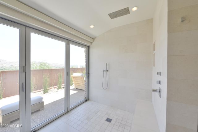 5700 E MCDONALD Drive 7, Paradise Valley, AZ 85253