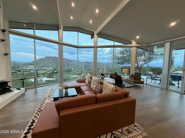 5700 E MCDONALD Drive 7, Paradise Valley, AZ 85253
