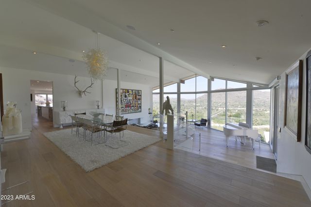 5700 E MCDONALD Drive 7, Paradise Valley, AZ 85253