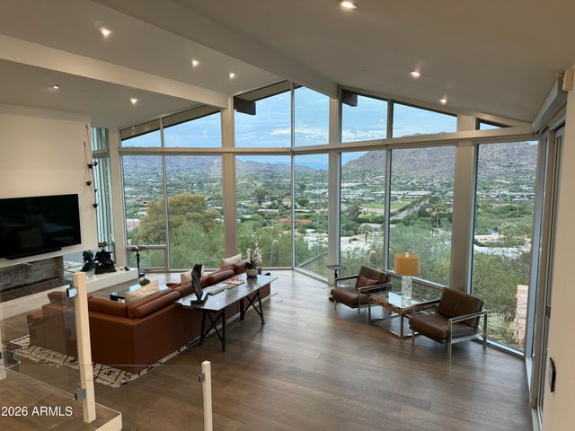 5700 E MCDONALD Drive 7, Paradise Valley, AZ 85253