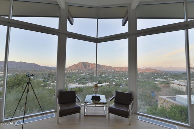 5700 E MCDONALD Drive 7, Paradise Valley, AZ 85253