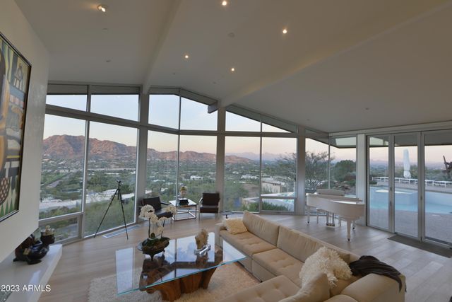 5700 E MCDONALD Drive 7, Paradise Valley, AZ 85253