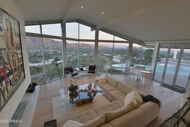 5700 E MCDONALD Drive 7, Paradise Valley, AZ 85253