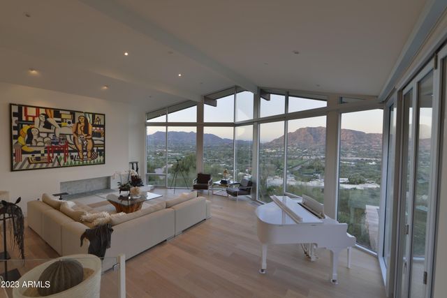 5700 E MCDONALD Drive 7, Paradise Valley, AZ 85253