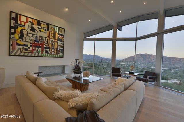 5700 E MCDONALD Drive 7, Paradise Valley, AZ 85253
