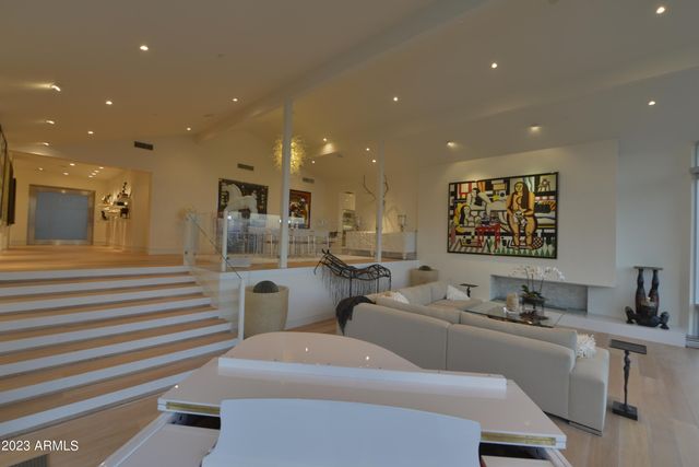 5700 E MCDONALD Drive 7, Paradise Valley, AZ 85253