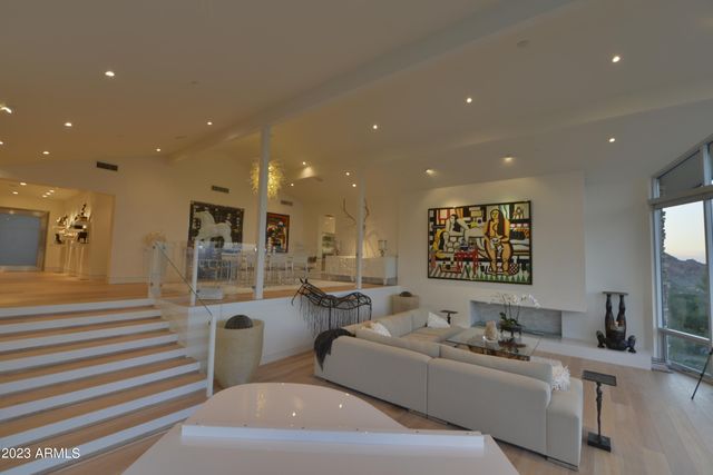 5700 E MCDONALD Drive 7, Paradise Valley, AZ 85253