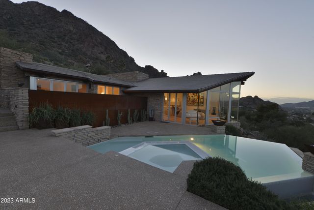 5700 E MCDONALD Drive 7, Paradise Valley, AZ 85253