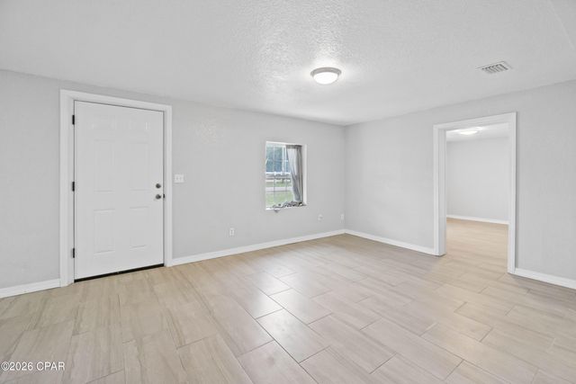 470 2nd Street, Chipley, FL 32428