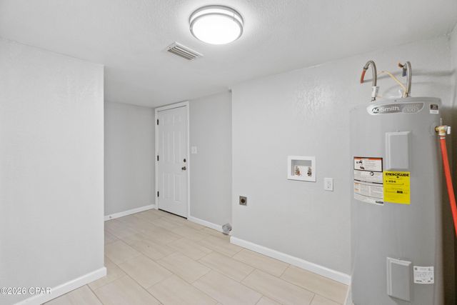 470 2nd Street, Chipley, FL 32428