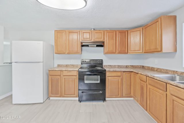 470 2nd Street, Chipley, FL 32428