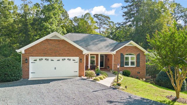 1935 Wedgewood Drive, Sanford, NC 27332