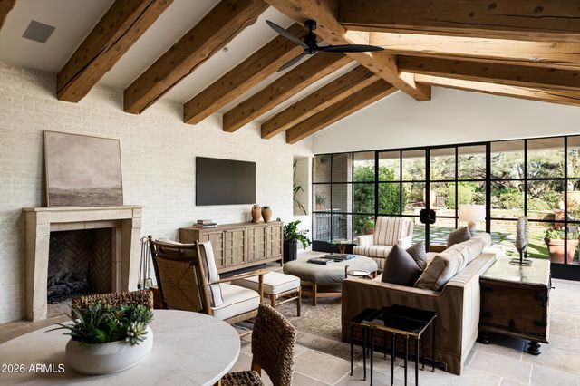 6201 N 20TH Street, Phoenix, AZ 85016