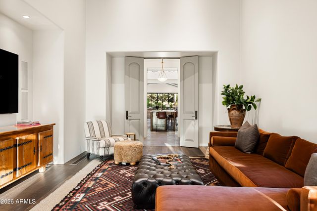 6201 N 20TH Street, Phoenix, AZ 85016