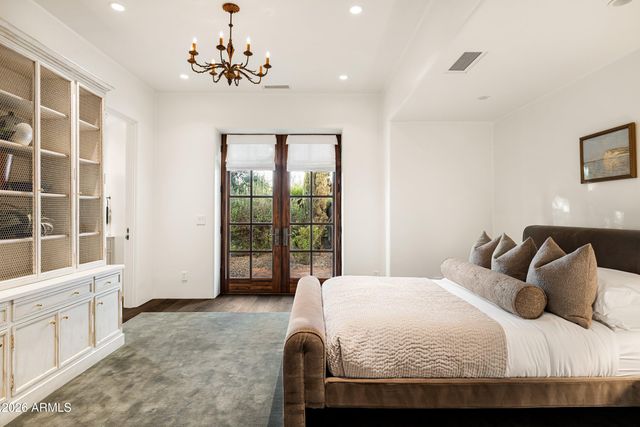 6201 N 20TH Street, Phoenix, AZ 85016