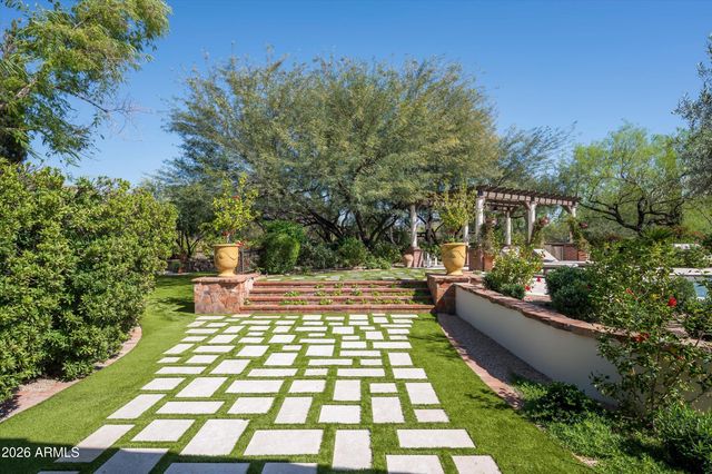 6201 N 20TH Street, Phoenix, AZ 85016