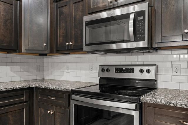 488 Lee Road 0288, Smiths Station, AL 36877