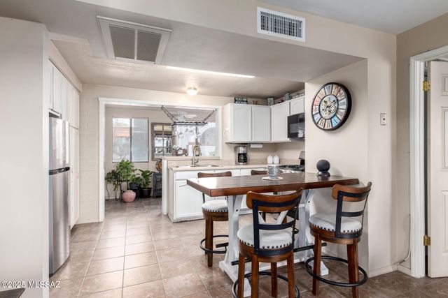 456 S Paseo Pena Apt C, Green Valley, AZ 85614