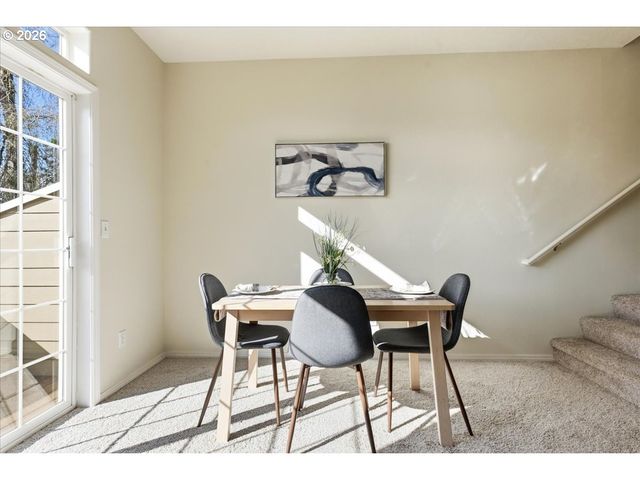 10321 Sw DENNEY Rd, Beaverton, OR 97008