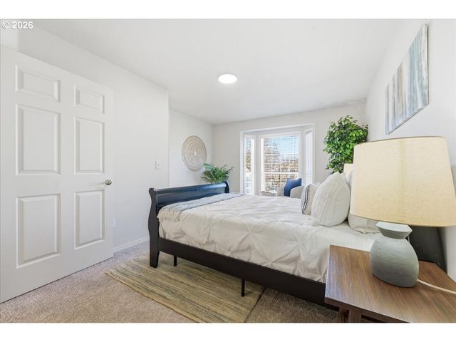 10321 Sw DENNEY Rd, Beaverton, OR 97008