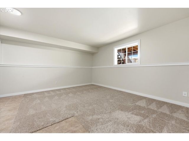 10321 Sw DENNEY Rd, Beaverton, OR 97008