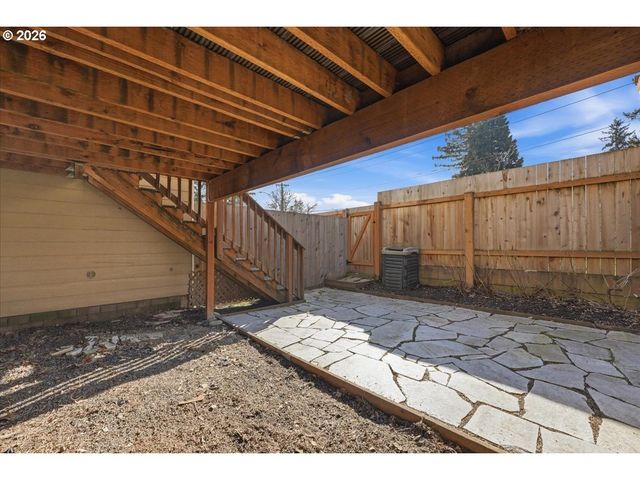 10321 Sw DENNEY Rd, Beaverton, OR 97008