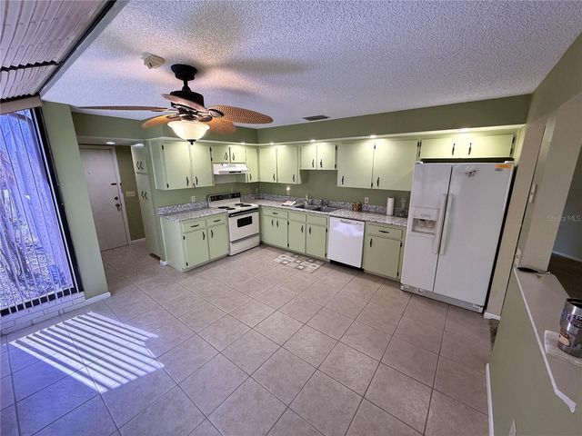 3971 CYPRESS LANDING W, Winter Haven, FL 33884