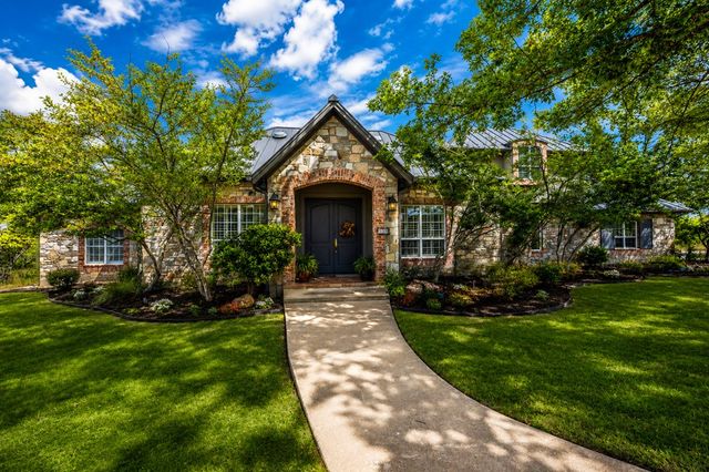 101 Crestline Dr, Kerrville, TX 78028