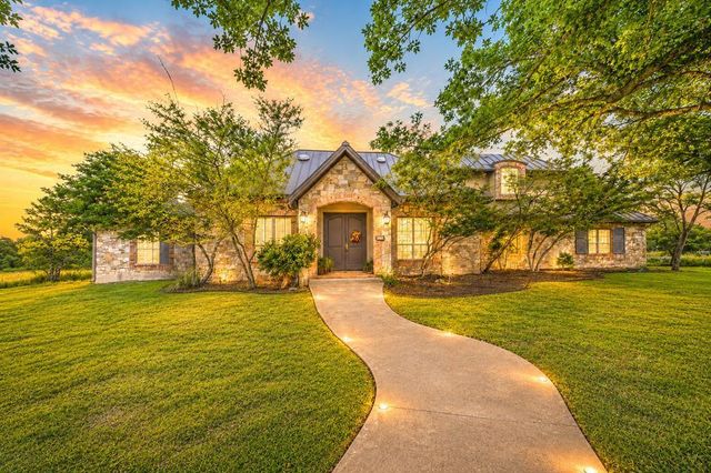 101 Crestline Dr, Kerrville, TX 78028
