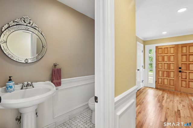 535 North Salem Road, Ridgefield, CT 06877