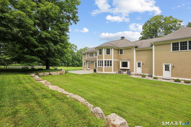 535 North Salem Road, Ridgefield, CT 06877
