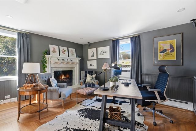 14 Stockbridge St, Cohasset, MA 02025
