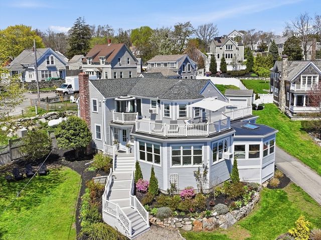 14 Stockbridge St, Cohasset, MA 02025