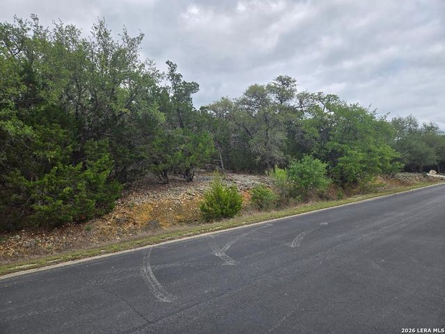 516 CIELO VIS, Canyon Lake, TX 78133