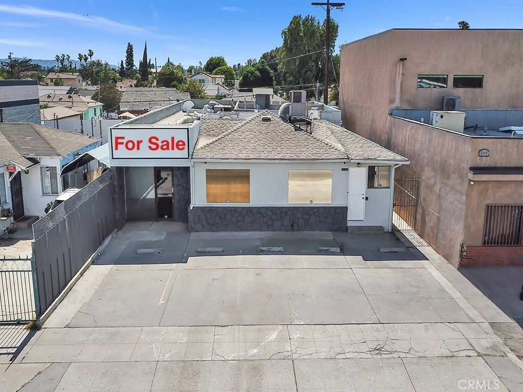 6045 Vineland Avenue, North Hollywood, CA 91606 — photo 2