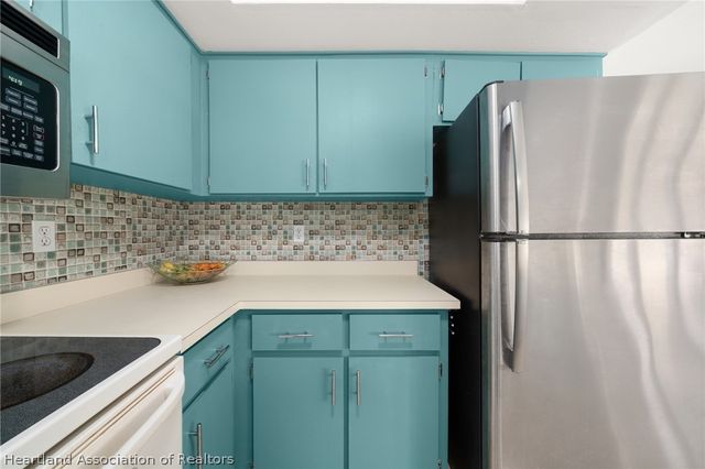 3833 Sunbird Circle, Sebring, FL 33872