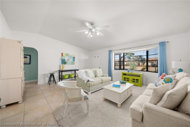 3833 Sunbird Circle, Sebring, FL 33872