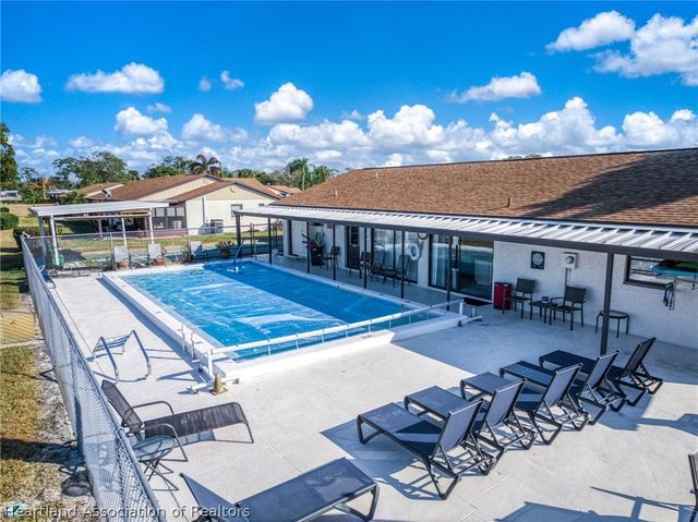 3833 Sunbird Circle, Sebring, FL 33872