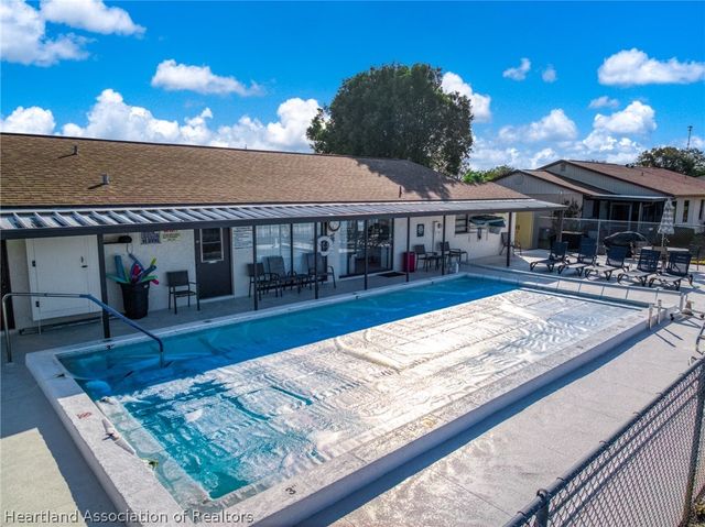 3833 Sunbird Circle, Sebring, FL 33872