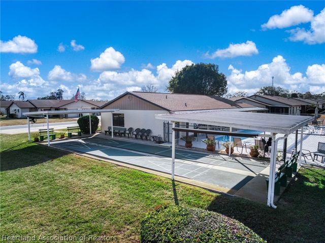 3833 Sunbird Circle, Sebring, FL 33872