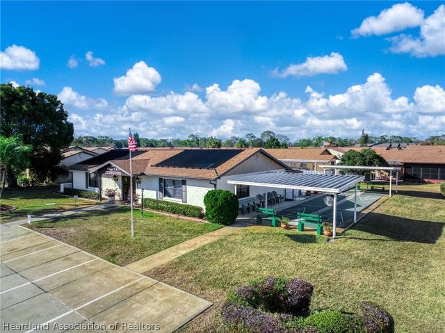 3833 Sunbird Circle, Sebring, FL 33872