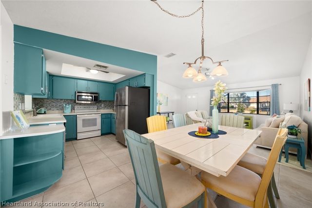 3833 Sunbird Circle, Sebring, FL 33872