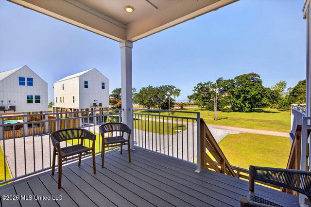 126 5th Avenue, Pass Christian, MS 39571